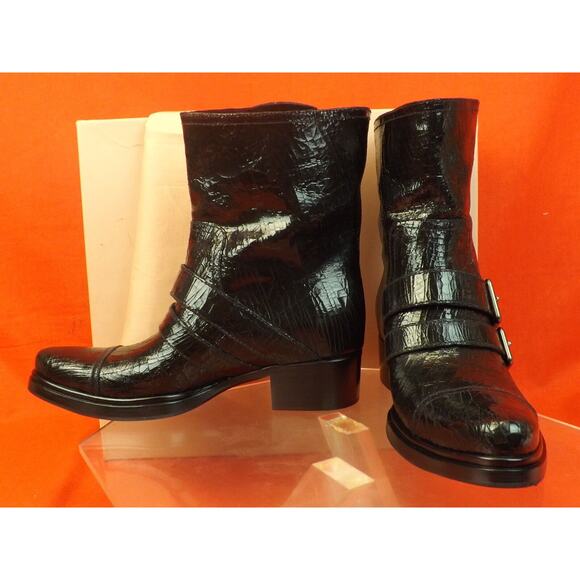NEW MIU MIU PRADA BLACK CRACKED LEATHER MOTO BIKER 2X BELTED SHORT BOOTS 37 $895 - Picture 5 of 12